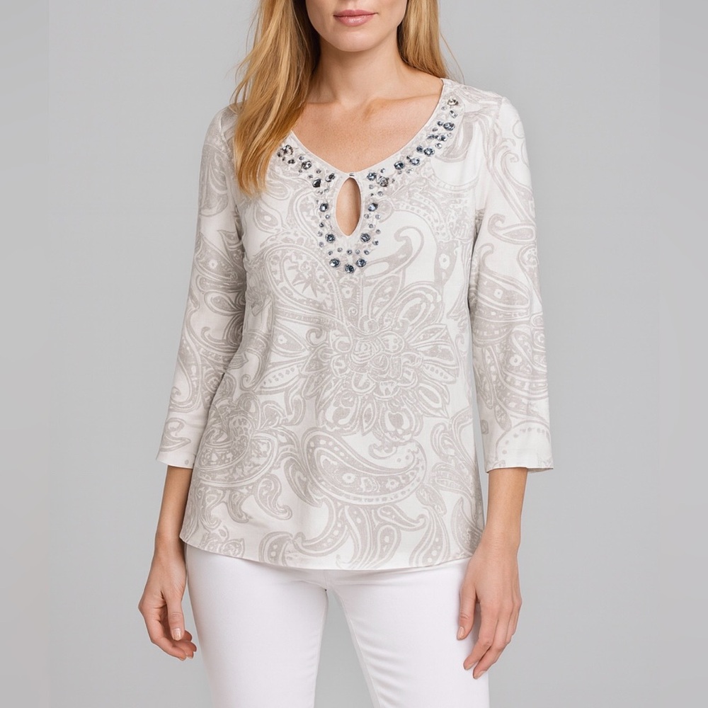 Chico’s White/Silver Paisley Jeweled Keyhole Neck Stretch Knit Top Size Large/12